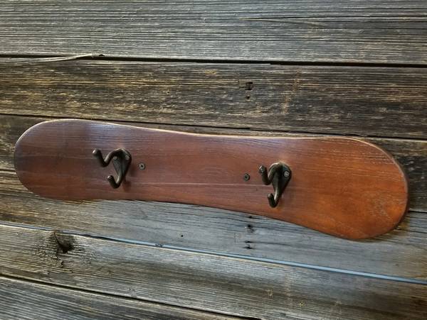 Mini Snowboard Two Hooks Coat Racks Mini Snowboard Two Hooks Coat Racks